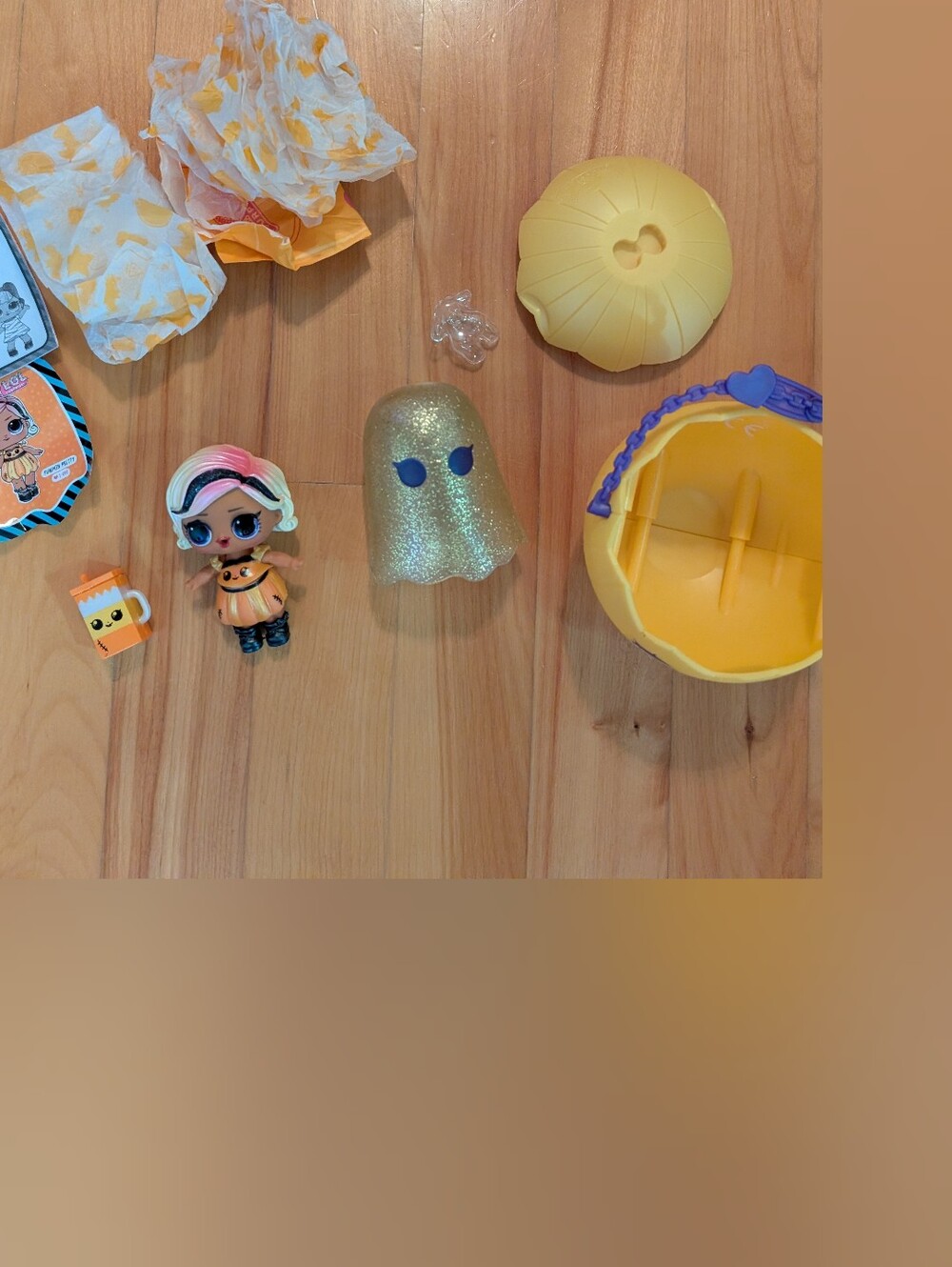 LOL Spooky Party Doll Halloween Ghost Pumpkin Pretty